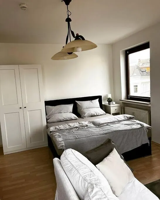 Apartamento Wunderschoene 3-Zimmer Wohnung Fuer 8 Personen Brema Alemania